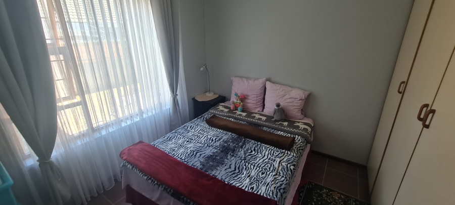 3 Bedroom Property for Sale in Heiderand Western Cape
